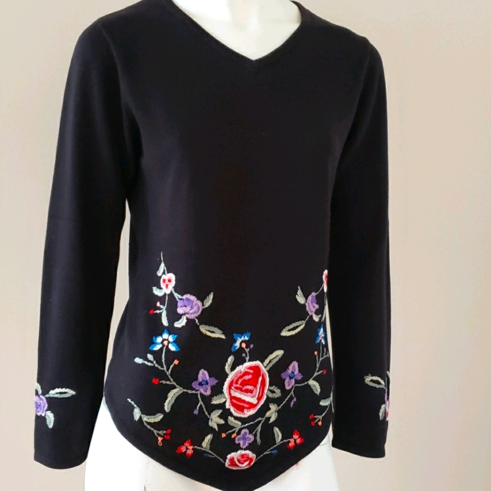 Jax hand embroidered pullover